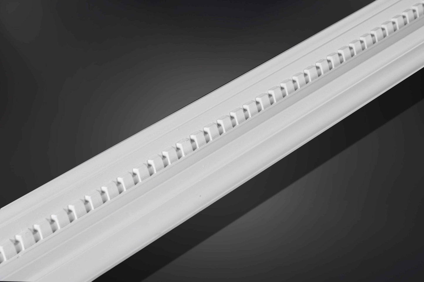 FUTEC103 | Code: 005 (كورنيشة فيوتك , ١ متر)